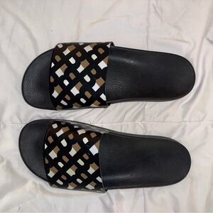 Hugo Boss Black and Brown Patterned Slide Sandals